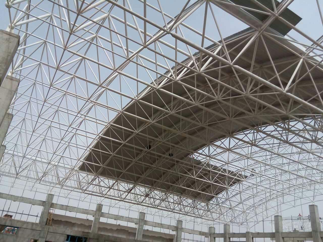 瑞昌青岛一汽网架
